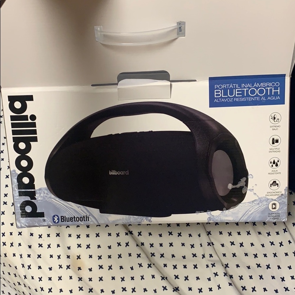 Billboard wireless Bluetooth speaker